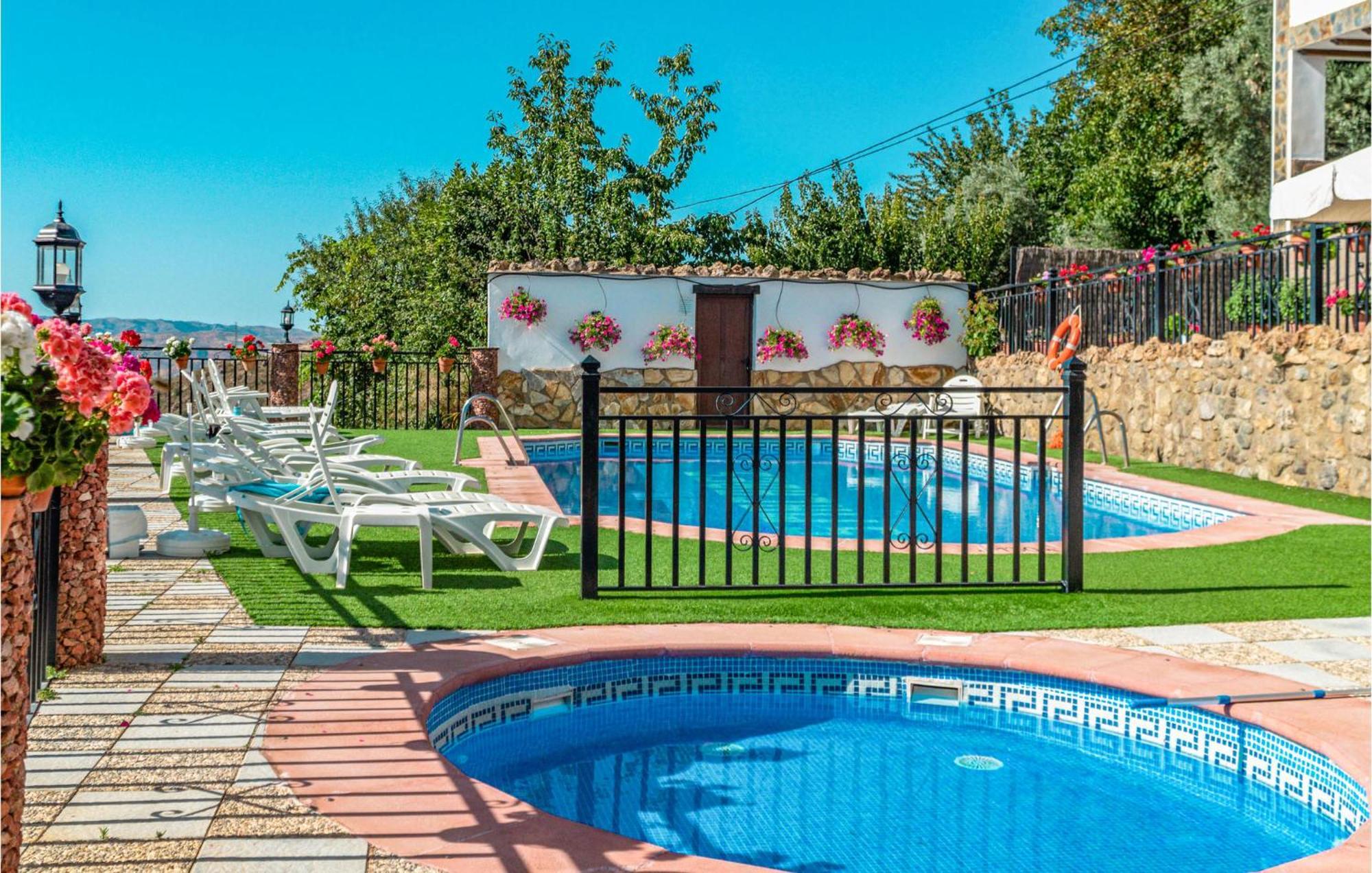 1 Bedroom Lovely Home In Mecina Bombaron Exterior photo